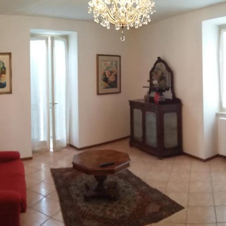 Casa Della Nonna 2 Daire Gargnano Dış mekan fotoğraf
