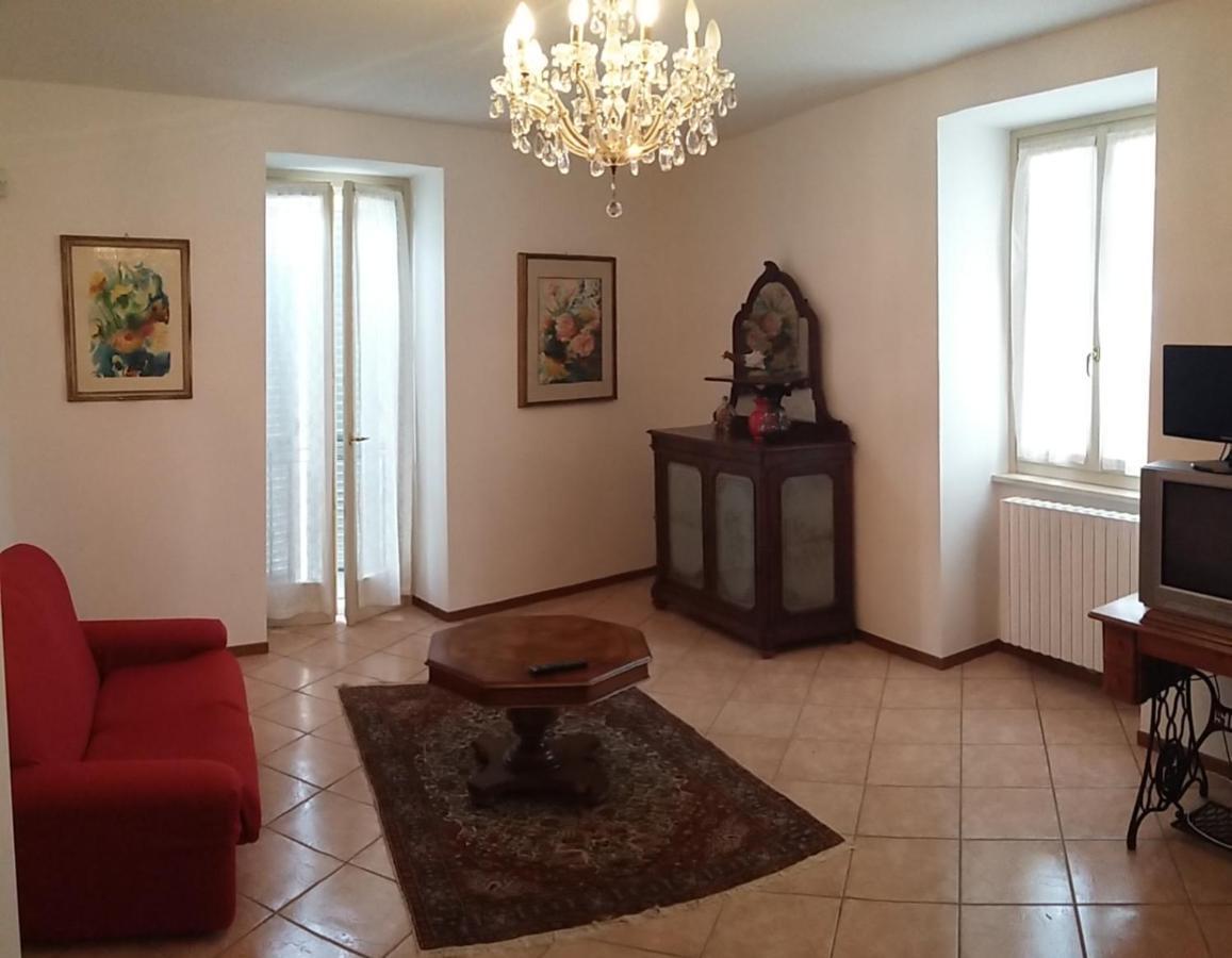 Casa Della Nonna 2 Daire Gargnano Dış mekan fotoğraf